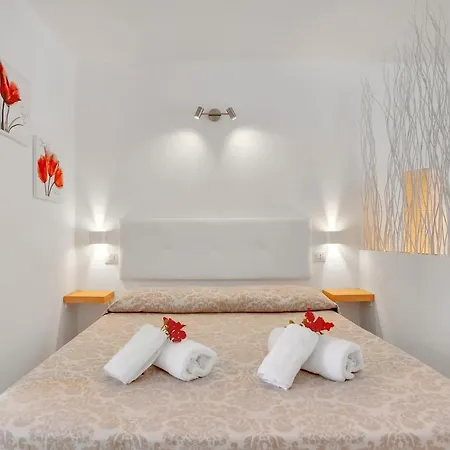 Apartman On The Beach, Sea View, Fast Fiber, Pool, Parking