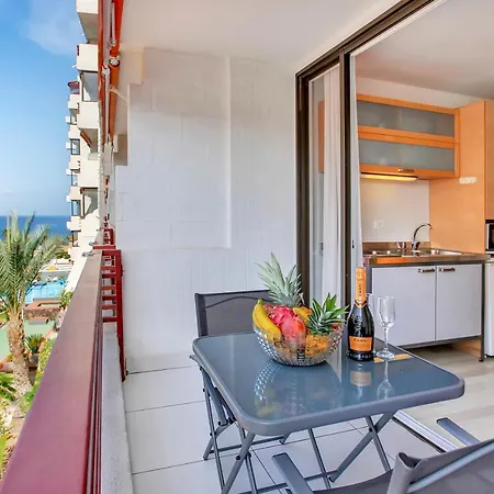 On The Beach, Sea View, Fast Fiber, Pool, Parking Apartment Playa de las Américas